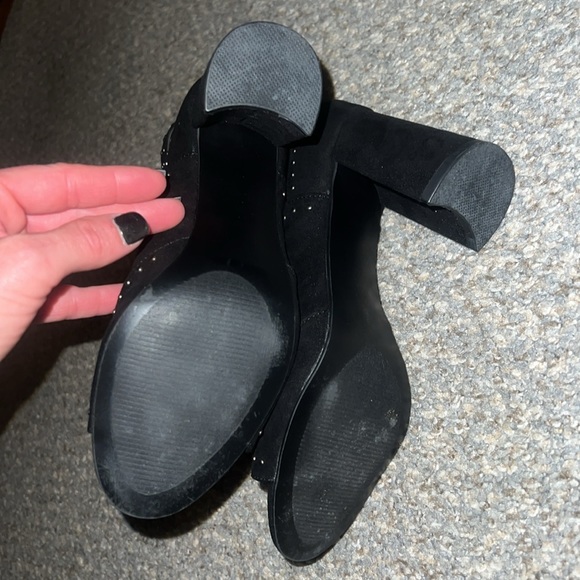 Carlos suede heel booties. 6 - Picture 5 of 7